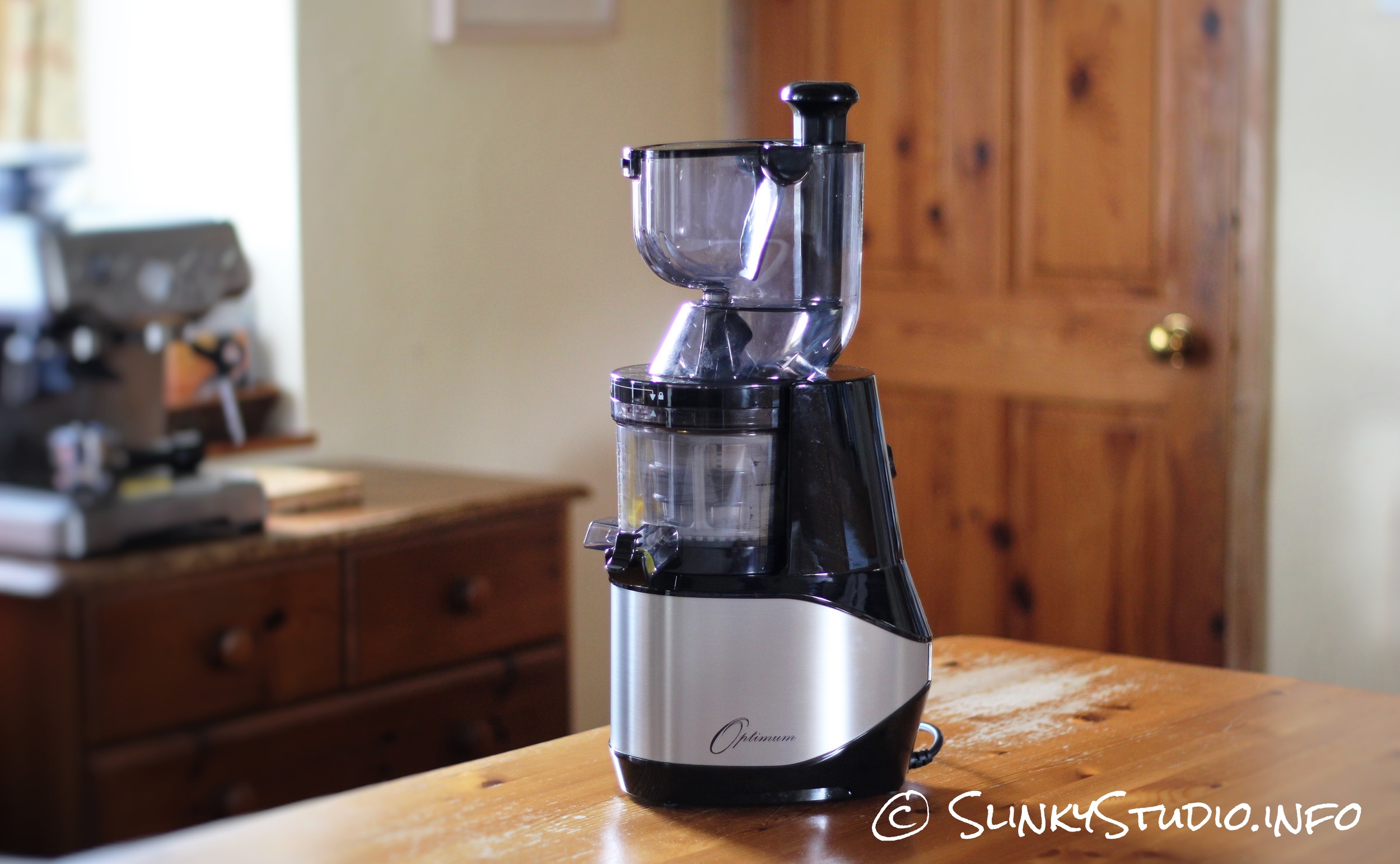 Optimum 700 Advanced Juicer Review the Big Squeeze Slow Juicer Unused for